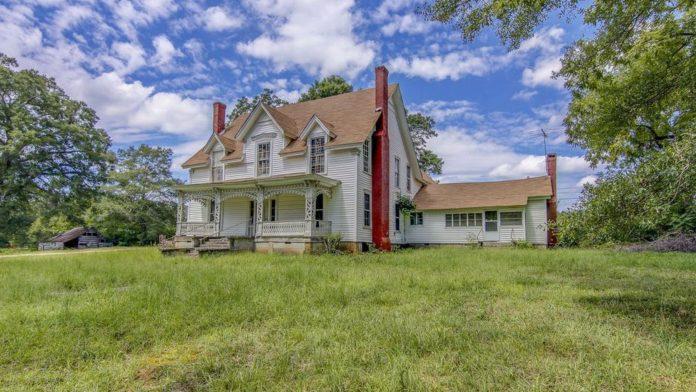 Farmhouses for sale in Florida