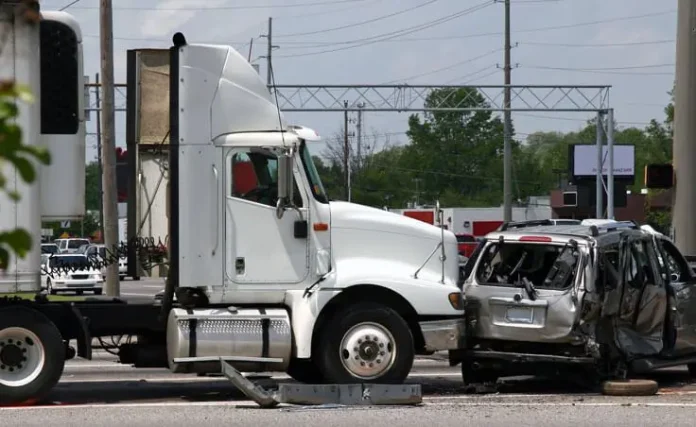 dallas-truck-accident-attorney.jpg