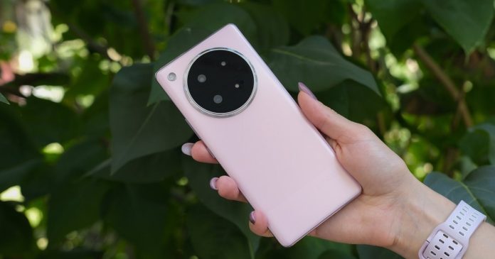 Infinix Zero 40 Infinix Zero 40