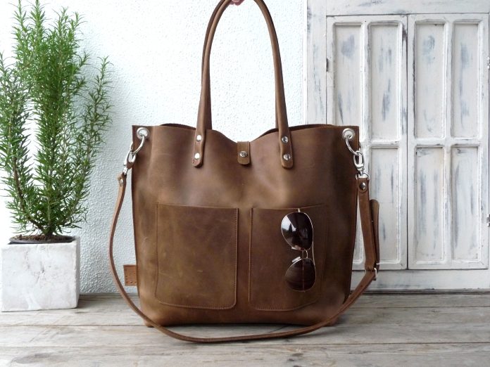 Leather tote bag