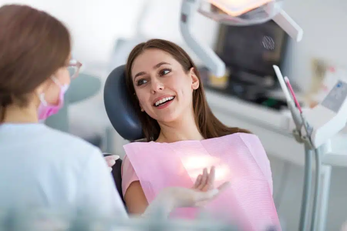 Uncategorized How Dental Cleaning Near You Can Keep Your Smile Healthy and Bright
